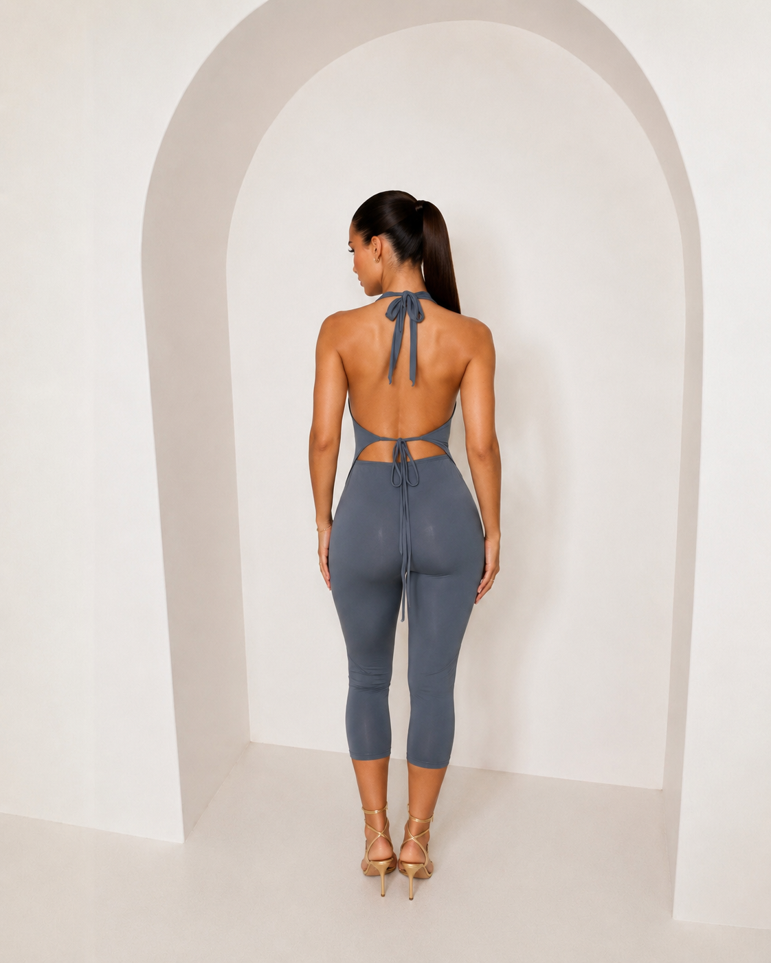 Ash Draped Plunge Backless Capri Co-ord Set